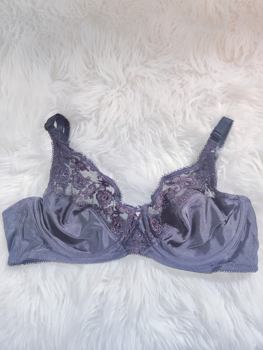 Wacoal 85188 Black Embroidered Lace Unlined Underwire Bra 36B